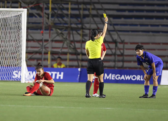 Chấn thương chảy máu, tuyển nữ Việt Nam nén đau hạ Thái Lan vô địch SEA Games - 1