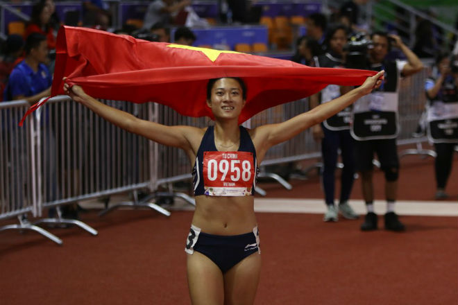 Vỡ òa ngày vàng về tới tấp: Việt Nam giật 66 HCV nghẹt thở vượt Indonesia SEA Games - 1