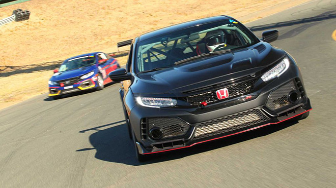 Honda Civic Type R TC - phiên bản xe đua nâng cấp chốt giá 2,08 tỷ đồng - 1