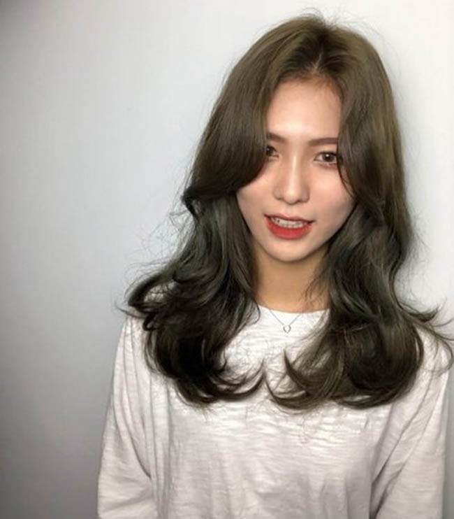 Gợi ý những kiểu tóc xoăn Hàn Quốc cực đẹp cho mùa đông