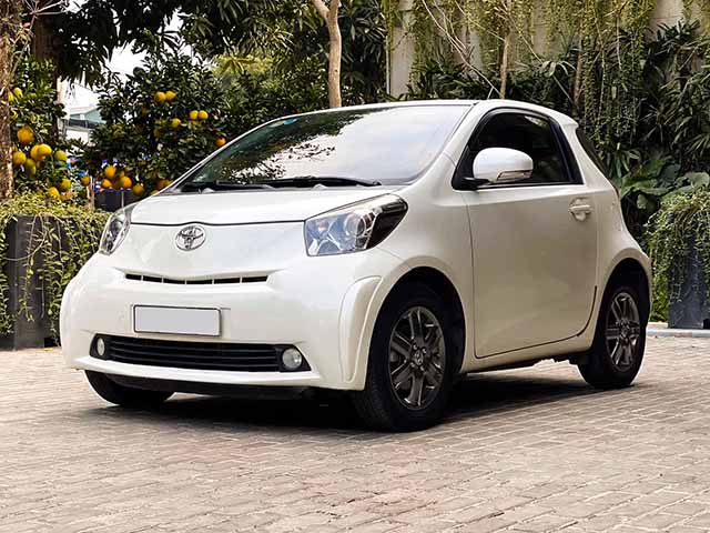 Toyota iQ Review 2023  Top Gear