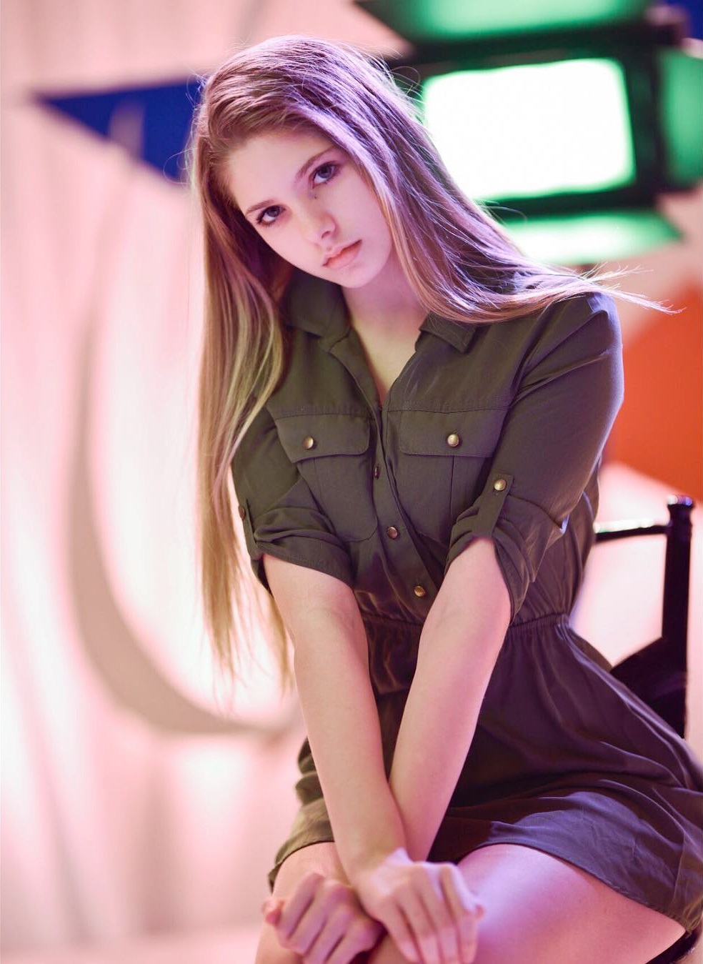 Nàng mập 18 tuổi người Nga nặng gần 100kg giảm cân ngoạn mục đẹp như búp bê Barbie - 2