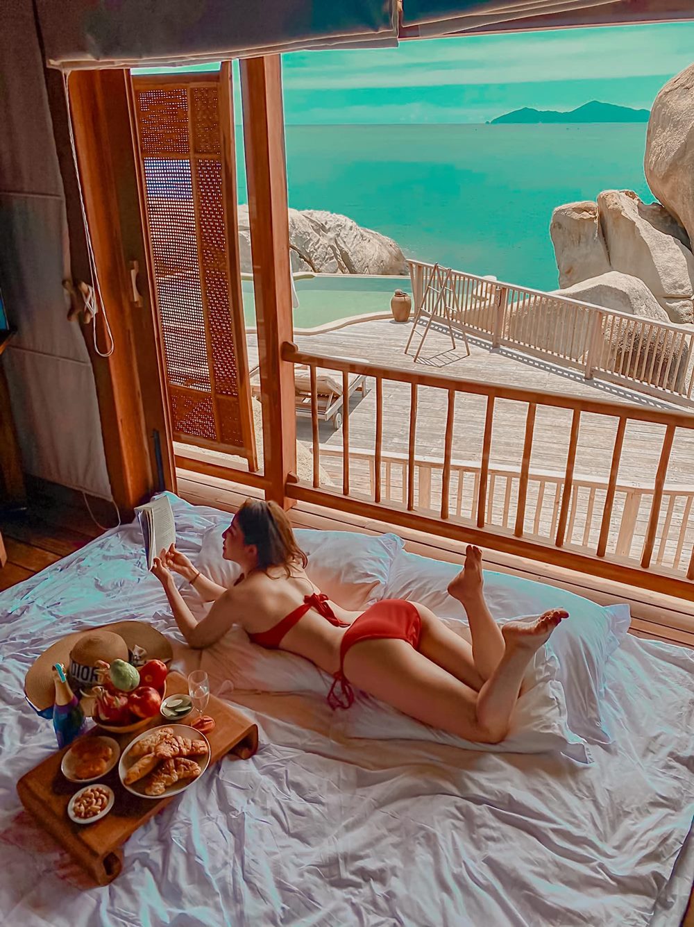 "Tú bà" Quỳnh Nga khoe múi bụng như vẽ, khẳng định "độc toàn thân" chờ người giải cứu - 3