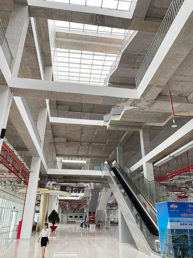 Bến xe lớn và hiện đại bậc nhất ở Việt Nam trước giờ đi vào hoạt động - 13