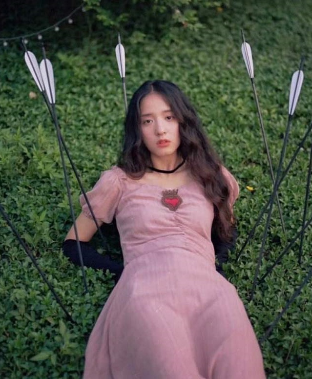 "Nữ thần bóng rổ" gây xôn xao vì quá xinh đẹp, chân dài hơn người - 6