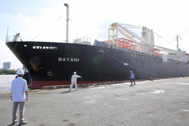 Cận cảnh: Toa tàu metro số 1 đã đến TP.HCM - 4