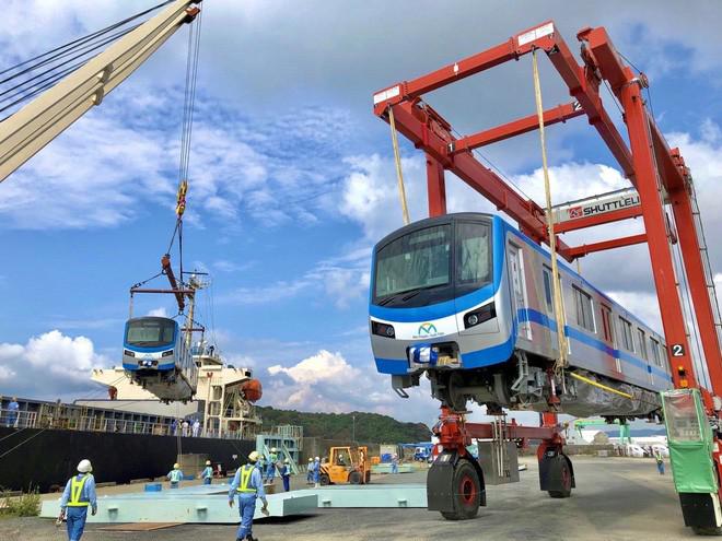 Cận cảnh: Toa tàu metro số 1 đã đến TP.HCM - 1