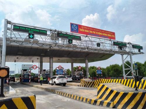 Thủ tướng chỉ thị ngừng thu phí BOT các trạm chây ì - 1