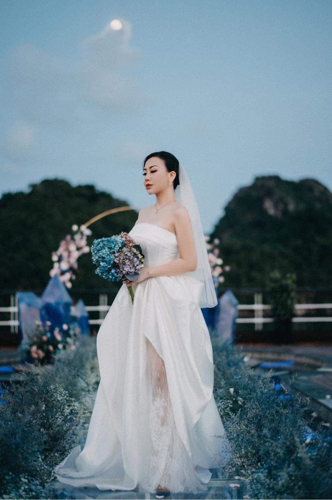 Lấy chồng châu Phi, tiểu thư Hà Nội đẹp ngất ngây trong bộ váy cưới gợi cảm - 4