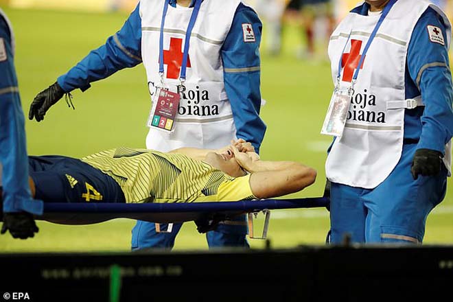 SAO Atletico gãy chân khủng khiếp, James Rodriguez ôm đầu kinh hoàng - 7