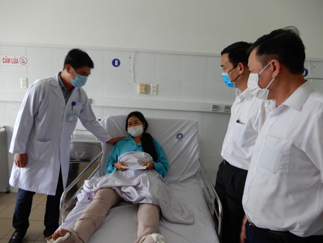 Vụ tai nạn kinh hoàng ở đường tránh Nam Hải Vân: Do tài xế xe khách vượt ẩu - 2