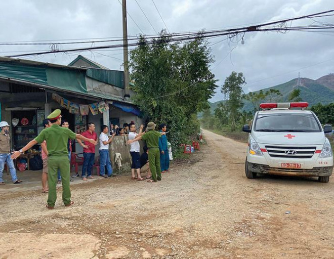 Vụ sạt lở thủy điện Rào Trăng 3: Mãi tiếc thương 13 cán bộ hy sinh - 2