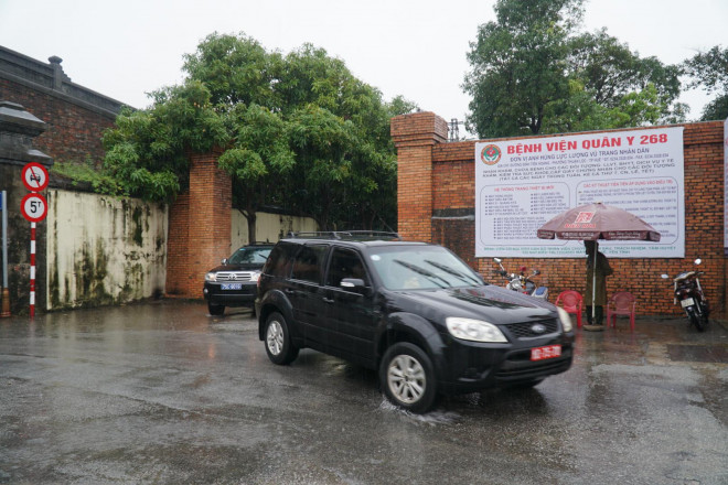 Ảnh, clip: Đảm bảo an ninh quanh Bệnh viện Quân y 268, chuẩn bị Lễ truy điệu 13 cán bộ, chiến sỹ - 3