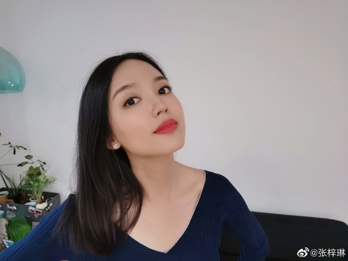 "Hoa hậu đẹp nhất Trung Quốc" gần 1 thập kỷ vẫn gây mê bởi vẻ căng mọng với váy ướt - 4