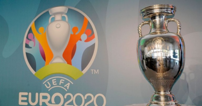 Kế hoạch tổ chức EURO 2020 ở 12 nước sắp đổ bể, “sếp lớn” tiết lộ điều gì? - 1