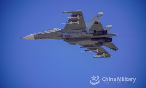 Tiết lộ chiến đấu cơ F-16 của Đài Loan chiếm ưu thế khi đối đầu Su-30 Trung Quốc - 1
