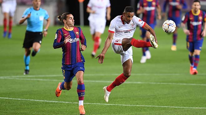 "Lò lửa" Barca âm ỉ cháy: HLV Koeman thất hứa với Griezmann vì Messi? - 2