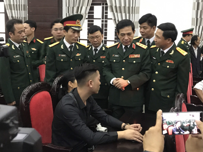 Gặp mặt thân nhân 13 liệt sĩ hy sinh ở Rào Trăng 3: Sẽ giải quyết hết nguyện vọng của thân nhân liệt sỹ - 2