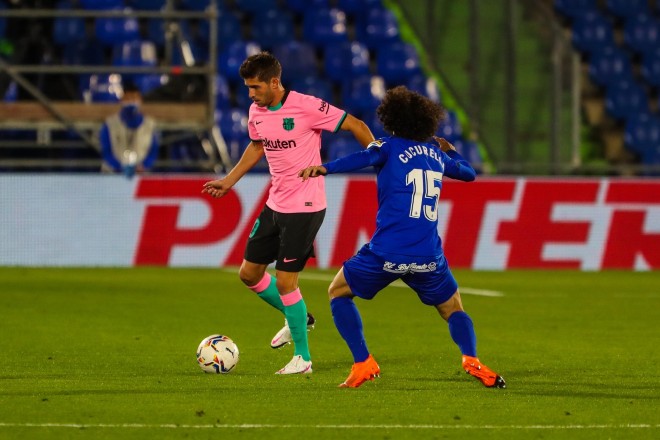 Video highlight trận Getafe - Barcelona: Messi nỗ lực, cay đắng penalty - 1