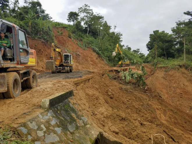 Toàn cảnh nơi dãy nhà Đoàn 337 sạt lở vùi lấp 22 chiến sỹ - 3
