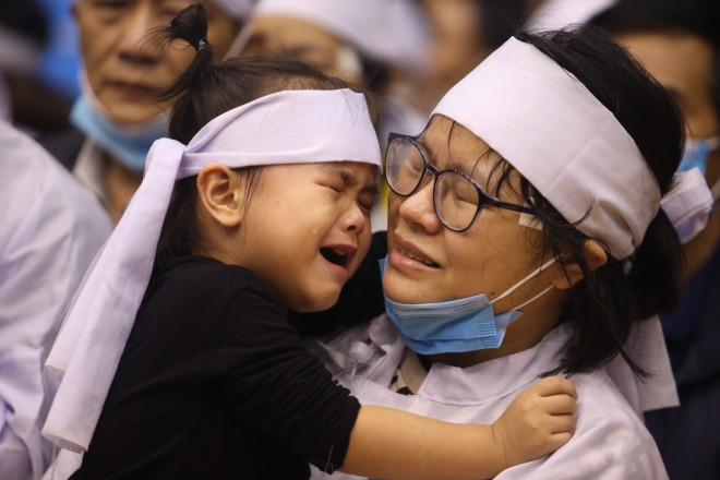 Hình ảnh trực tiếp lễ viếng, truy điệu 22 cán bộ, chiến sĩ bị vùi lấp ở Quảng Trị - 8