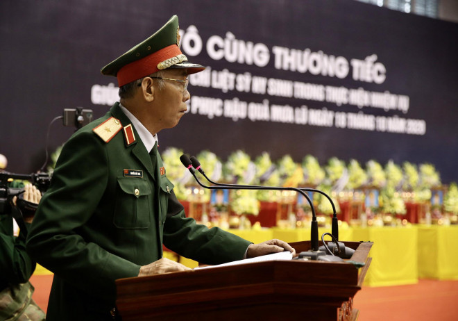 Hình ảnh xúc động lễ truy điệu 22 cán bộ, chiến sĩ hy sinh ở Quảng Trị - 3