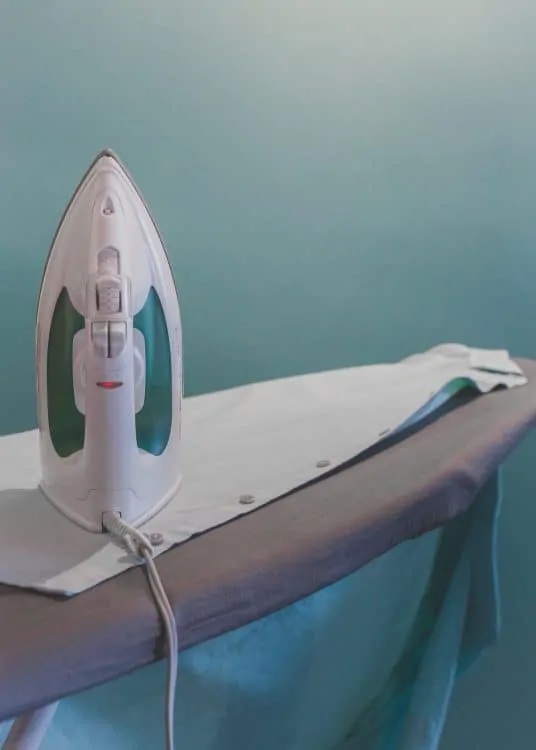 Cách ủi sơ mi nhanh chóng cho người bận rộn - 1
