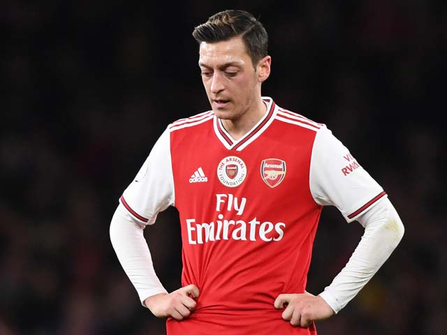 Tin HOT bóng đá tối 22/10: Arsenal loại Ozil có thể vì Trung Quốc - 1