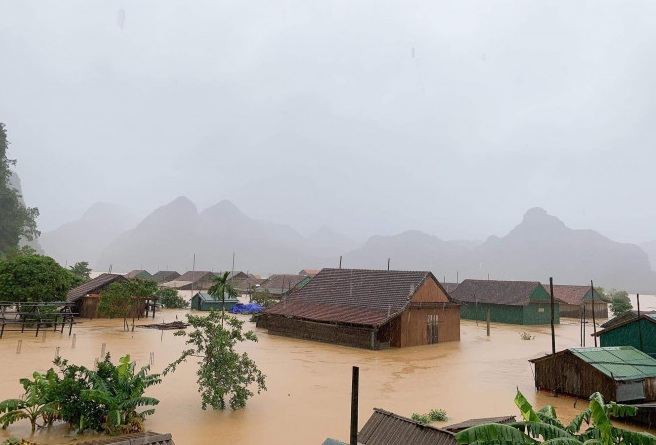 Bộ Y tế khuyến cáo phòng chống các loại dịch bệnh trong bão lụt - 1