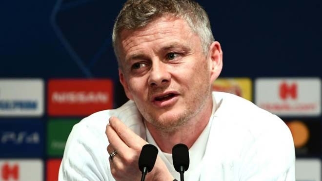 Họp báo MU đấu Chelsea: Solskjaer úp mở Cavani đá chính, phấn khích vì SAO trẻ - 1