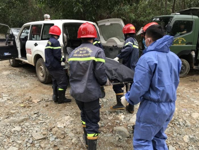 "Tranh thủ trời tạnh để sớm tìm thấy các nạn nhân còn lại tại Rào Trăng 3" - 5