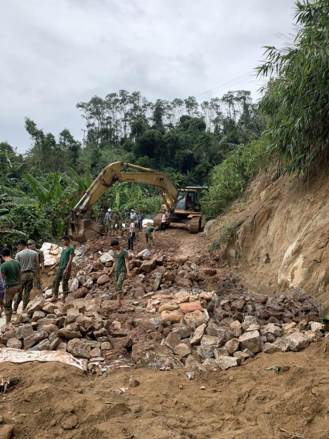 Tìm thấy thêm thi thể công nhân tại Rào Trăng 3, Bí thư TT-Huế đến hiện trường chỉ đạo đẩy nhanh tìm kiếm - 15