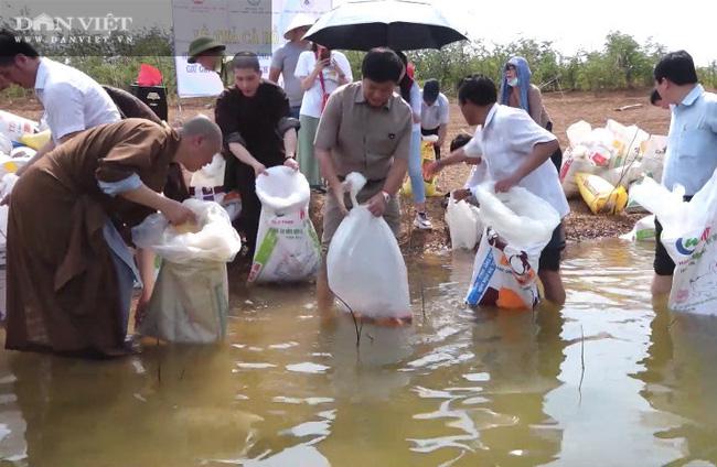 Đây là lý do tỉnh Đồng Nai phải thả gần chục tấn cá xuống hồ Trị An mỗi năm - 2