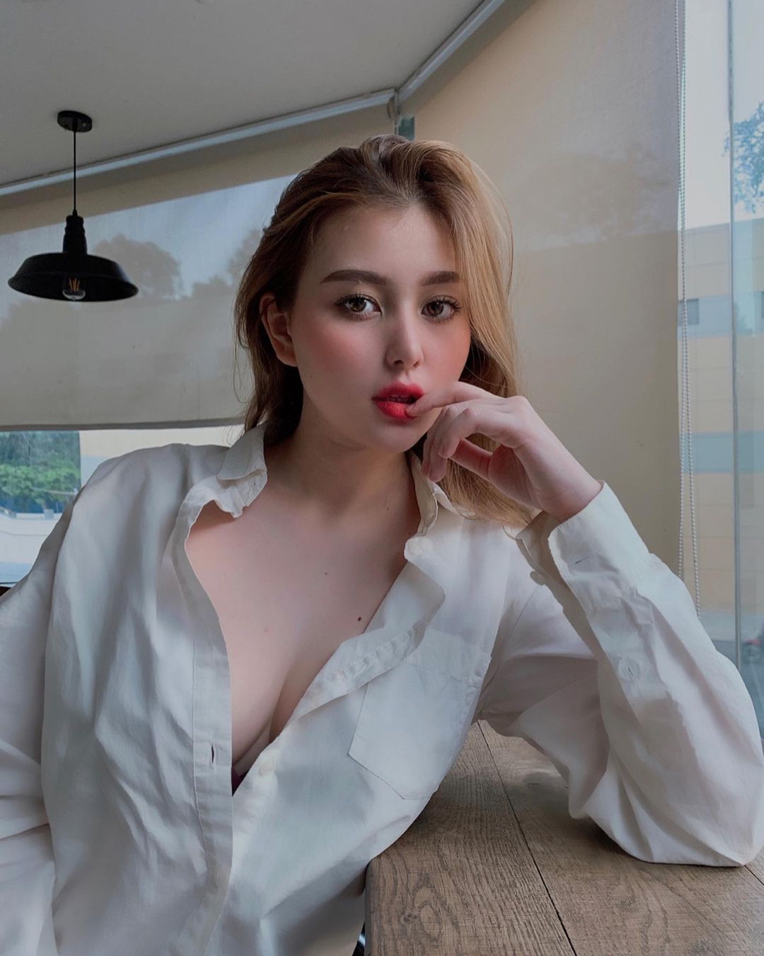 "Nụ hồng lai" Việt - Mỹ hài lòng với vẻ mũm mĩm "phồn thực" - 7