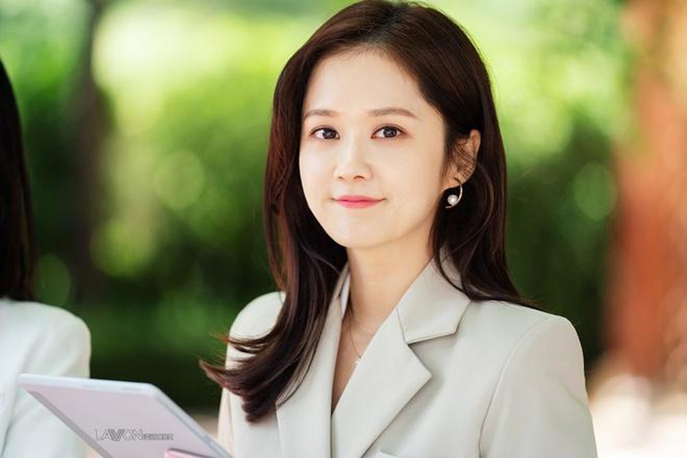 Jang Nara khiến dân tình xuýt xoa vì vẻ đẹp thiếu nữ ngây thơ ở tuổi U40 - 6