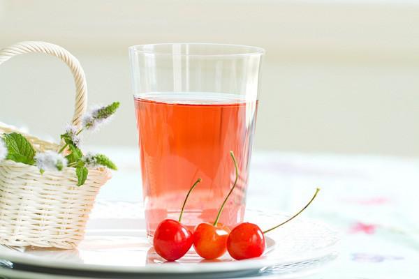 Những loại nước tuyệt đối không uống khi đói vì &#34;thủng ruột, hỏng gan&#34; - 1
