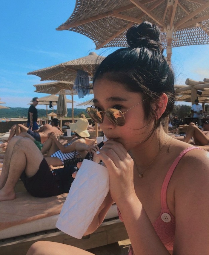 Cháu gái cố chủ tịch Samsung gây bão MXH, tuổi 16 ngày càng trổ mã ra dáng thiếu nữ - 3