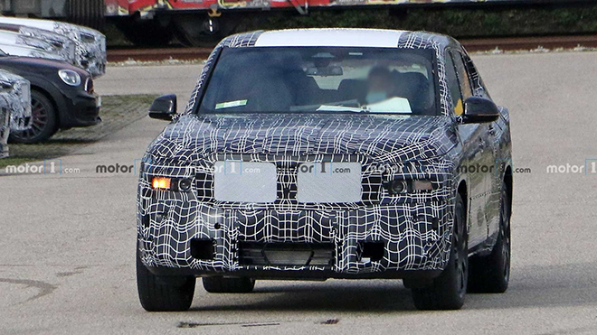 BMW X8 bị bắt gặp trong lớp ngụy trang trên đường thử - 1
