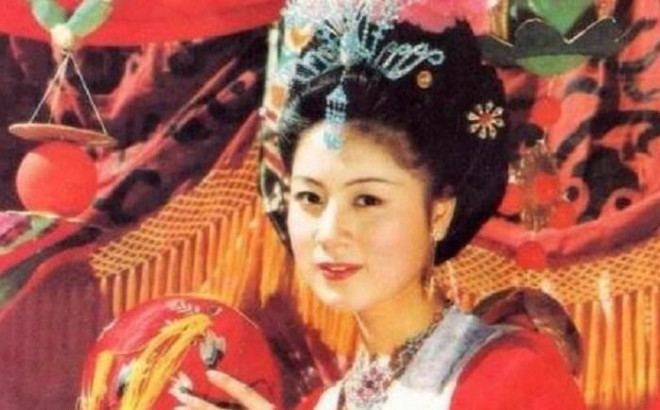 Nữ diễn viên đắt giá nhất "Tây Du Ký", U60 vẫn trẻ đẹp diễm lệ - 2