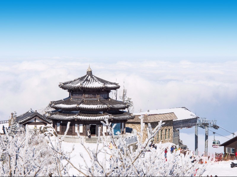 10 điểm đến đẹp nhất châu Á vào mùa đông - 8