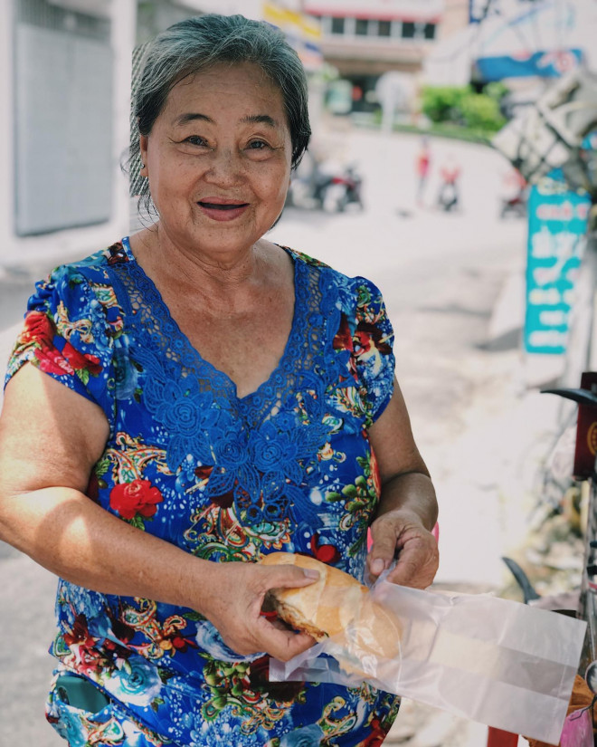 Món ngon Sài Gòn: Bánh bèo ngon xỉu và bánh mì “ngủ gật” thấy là thương - 8