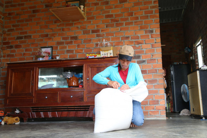 Tổ trưởng dân phố giả chữ ký người dân trong danh sách nhận gạo cứu đói - 2