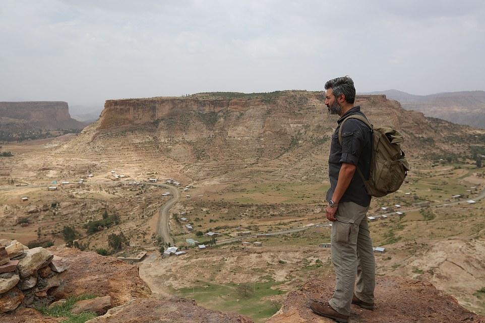 Hành trình táo bạo của nhà thám hiểm châu Phi đem lại trải nghiệm vừa thú vị vừa "run người" - 8
