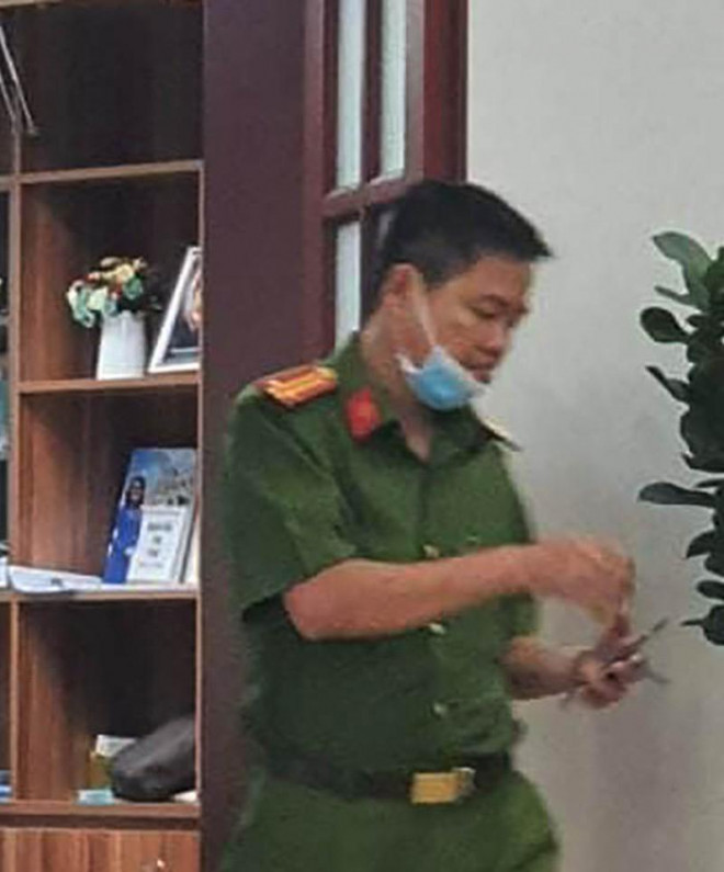 Bộ Công an khám xét tại Bệnh viện Mắt TP.HCM - 2