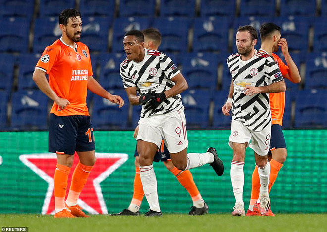 Rực lửa vòng bảng Cúp C1: MU - PSG gây sốc, Juventus & Chelsea thắng đậm
