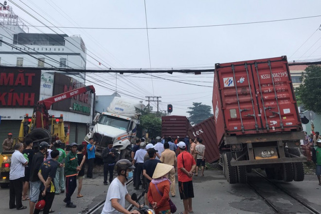 Tin tức 24h qua: Khám xét nơi làm việc của Giám đốc Bệnh viện Mắt TP.HCM - 3