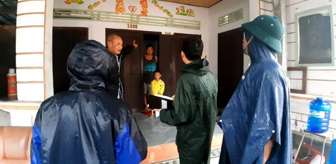 Đối phó bão số 13 thành cuồng phong: Gia cố bờ biển, di dời hàng chục nghìn hộ dân - 9