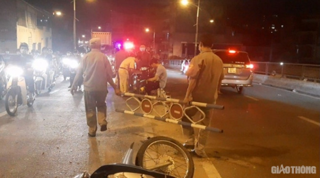 Gây tai nạn bỏ chạy, người đàn ông còn đạp ngã xe người truy đuổi - 2