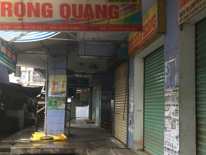 Chùm ảnh, clip: Thừa Thiên - Huế "nín thở" đón bão số 13 - 11