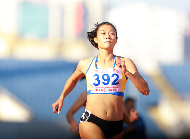 Hot girl athletics Quach Thi Lan had a golden double, Tu Chinh won 5 gold medals - 2
